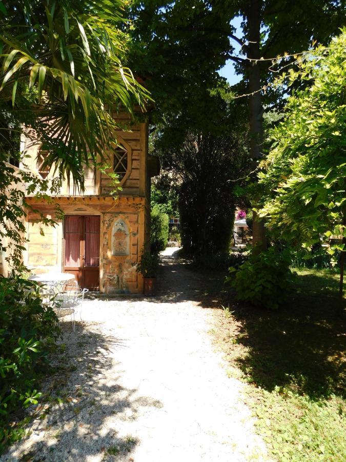 Appartamento Con Piscina Immersa Nel Verde 卡希纳 外观 照片
