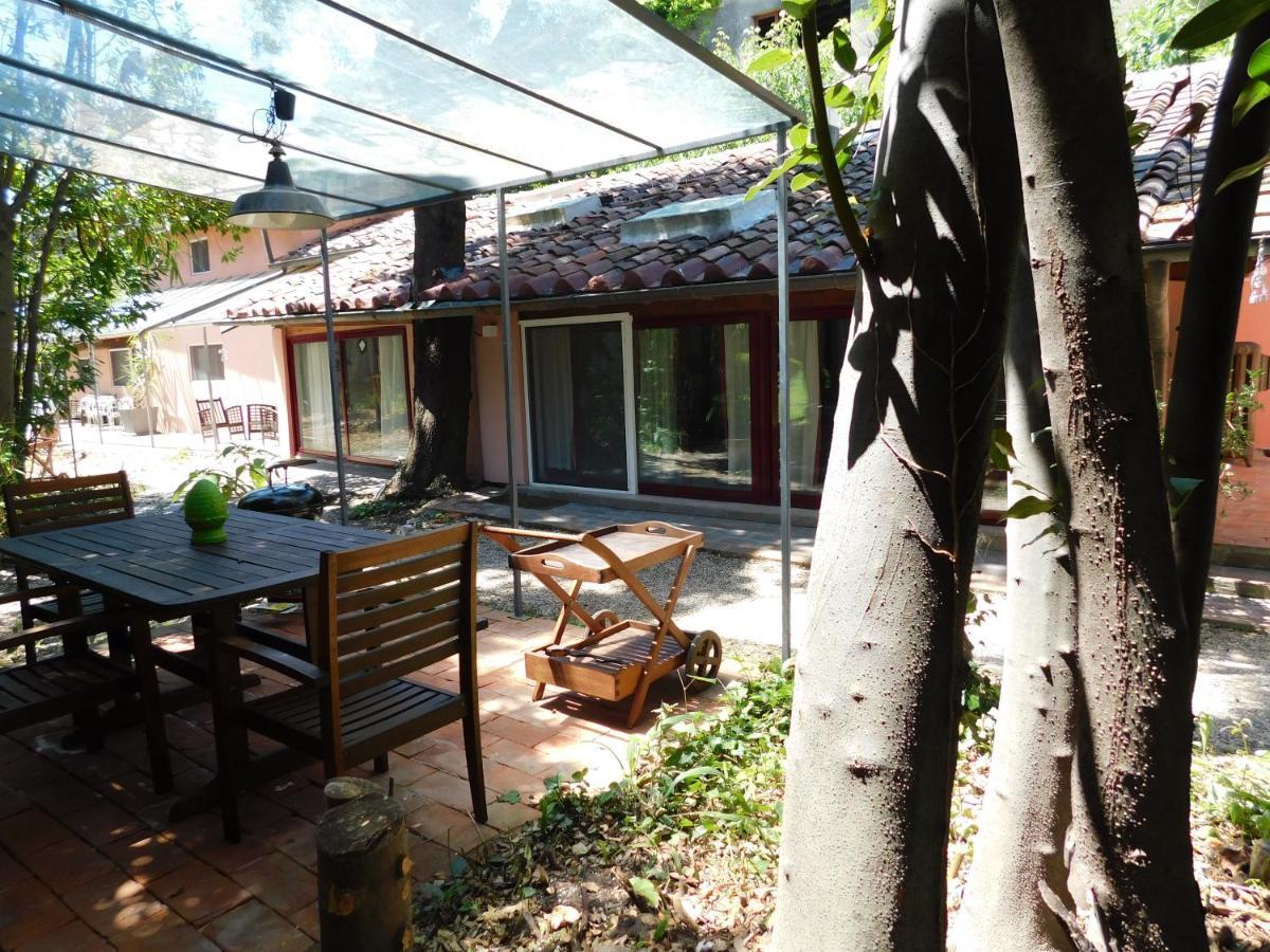 Appartamento Con Piscina Immersa Nel Verde 卡希纳 外观 照片