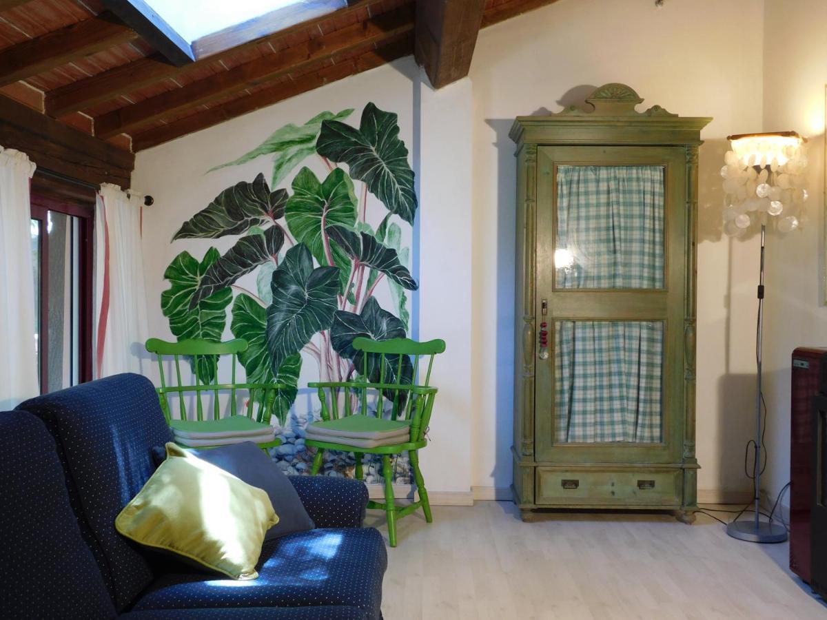 Appartamento Con Piscina Immersa Nel Verde 卡希纳 外观 照片